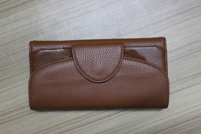 品味時(shí)尚，彰顯優(yōu)雅 廣州市勵(lì)濤皮革制品公司女士長(zhǎng)款錢包產(chǎn)品圖鑒